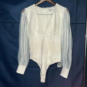 Asilio beautiful low cut body suit